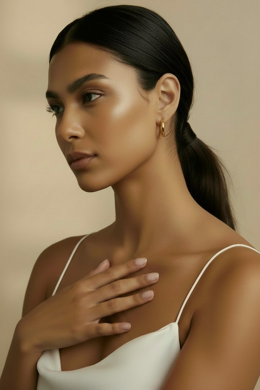 ✨ 18k Gold Filled Huggie Hoop Earrings — Polished. Hinged. The Classic That Hugs and Never Lets Go.