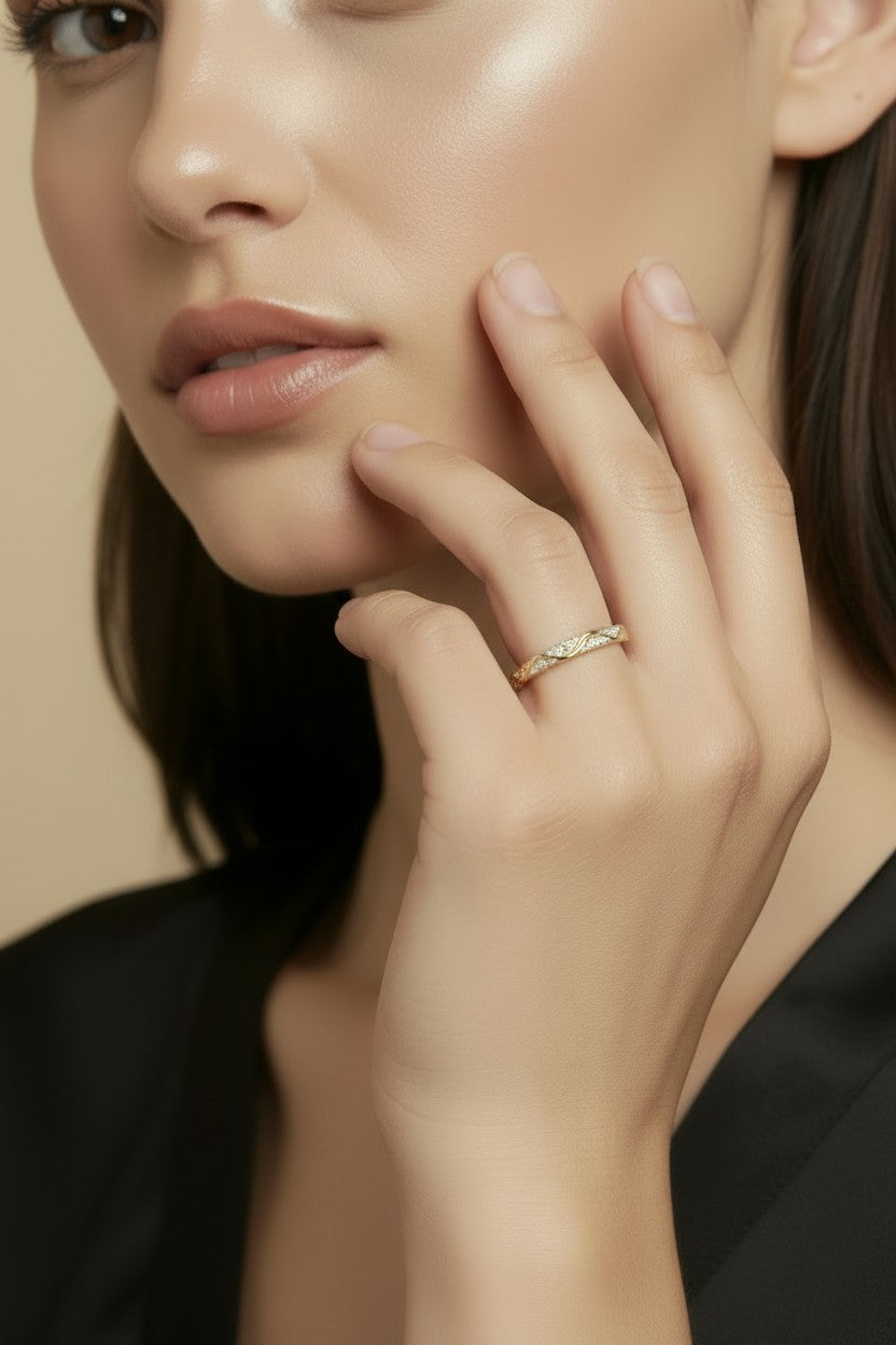 ✨ 18k Gold Filled Faceted CZ Band Ring — Every Angle Cut. Every Facet Set With Sparkle.