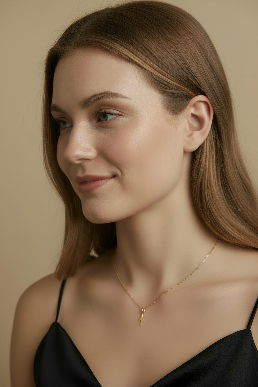 ⚡ 18k Gold Filled Mini Lightning Bolt Pendant — Pure Energy at the Neckline. Effortlessly Yours.