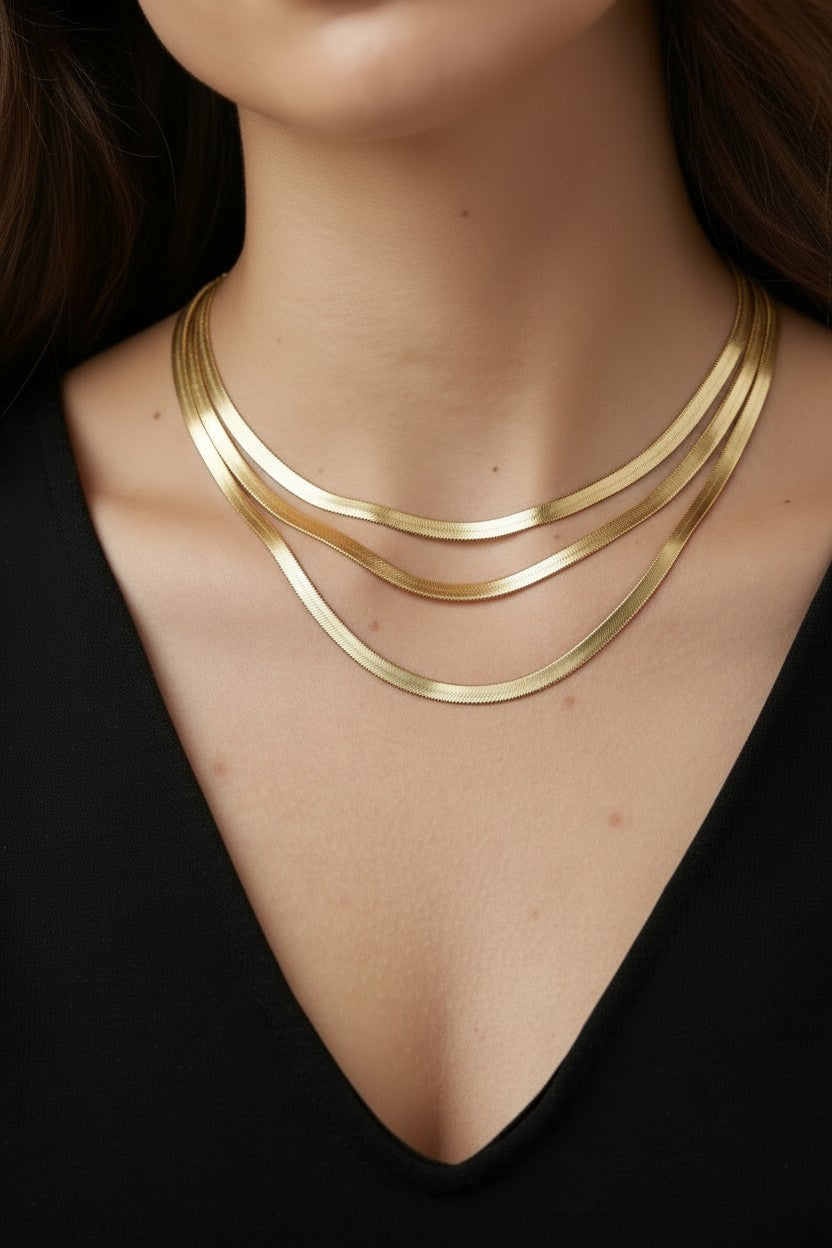 ✨ 18k Gold Filled 4mm Herringbone Chain — The Flattest. The Most Fluid. The Most Luxurious Drape at the Neckline.