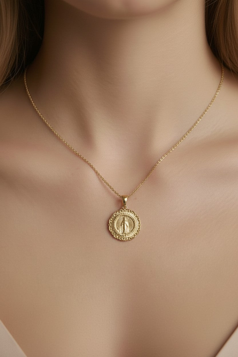 Fleur-de-Lis Miraculous Medal Pendant - Sacred Beauty for Your Daily Journey