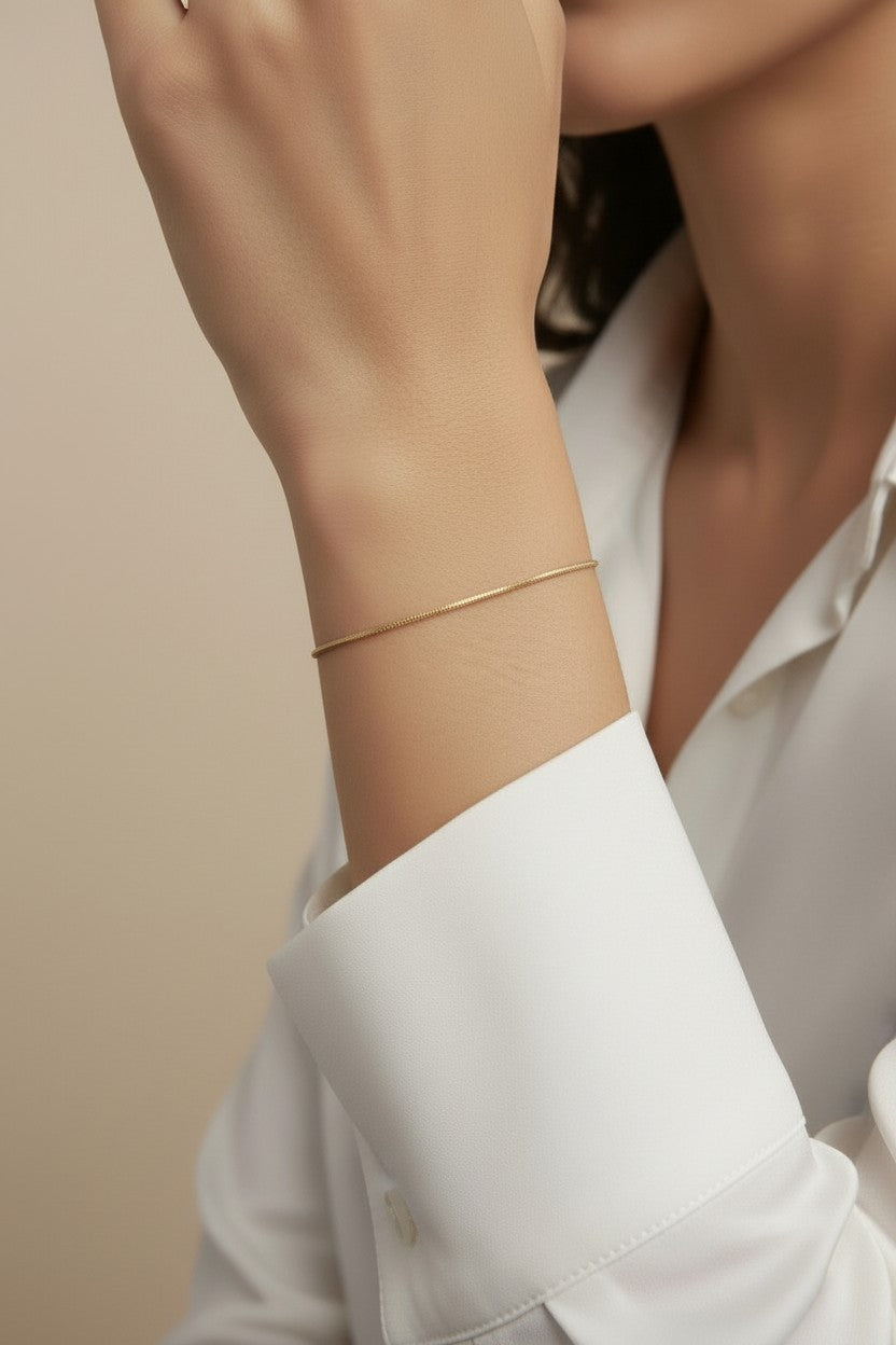 Simple Gold Chain Bracelet - Water-Resistant Hypoallergenic Jewelry