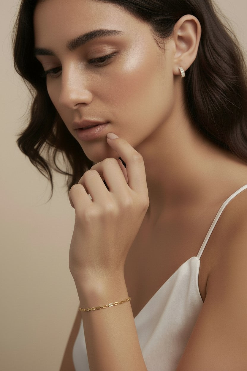 Diamond Cut Anchor Chain Bracelet for Women - Delicate Fashion Jewelry, Hypoallergenic, Waterproof