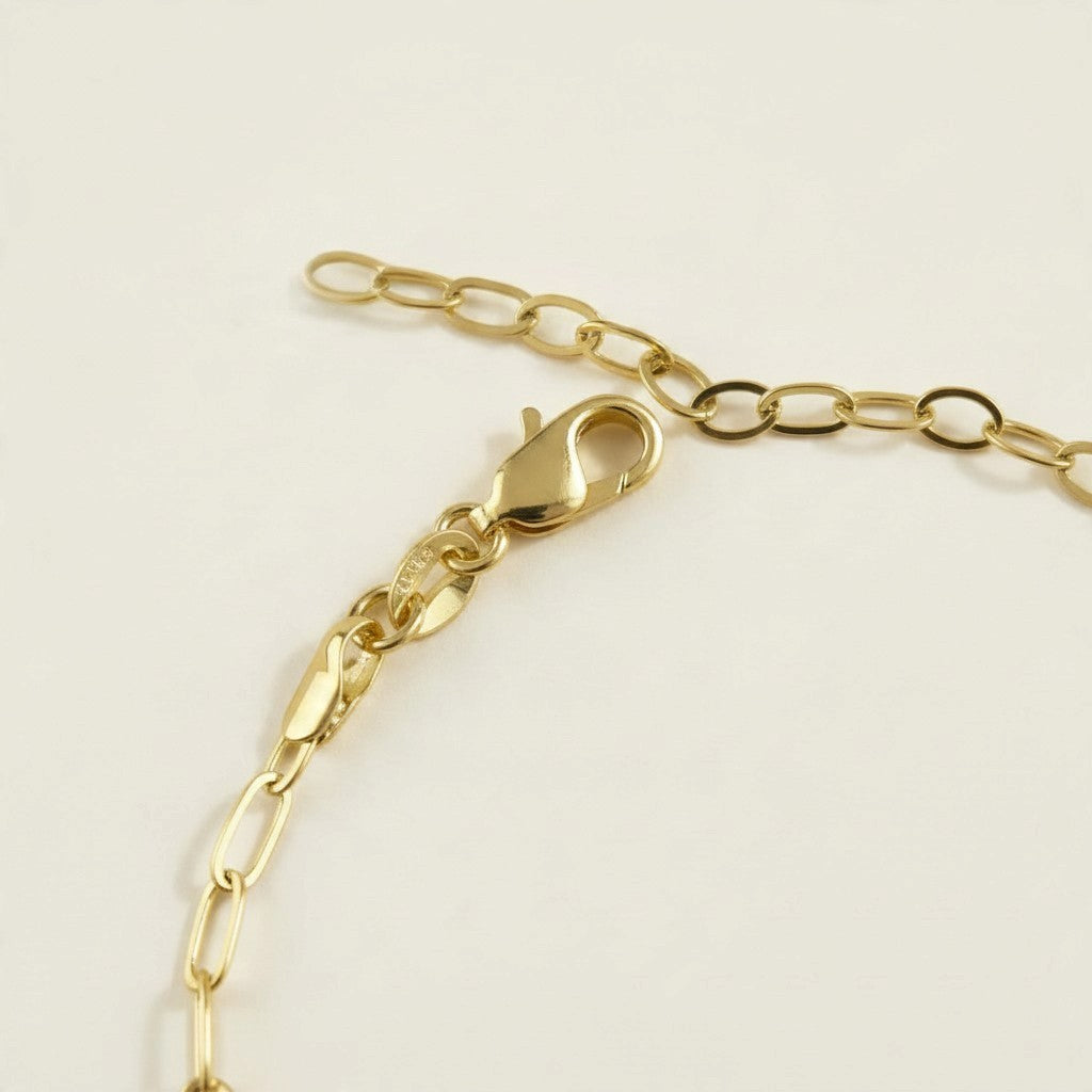 ✨ 18k Gold Filled Paperclip Link Chain Bracelet — Slim Links. Warm Gold. The Most Effortlessly Modern Wrist.