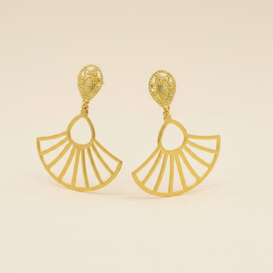 Drop Fan Earrings