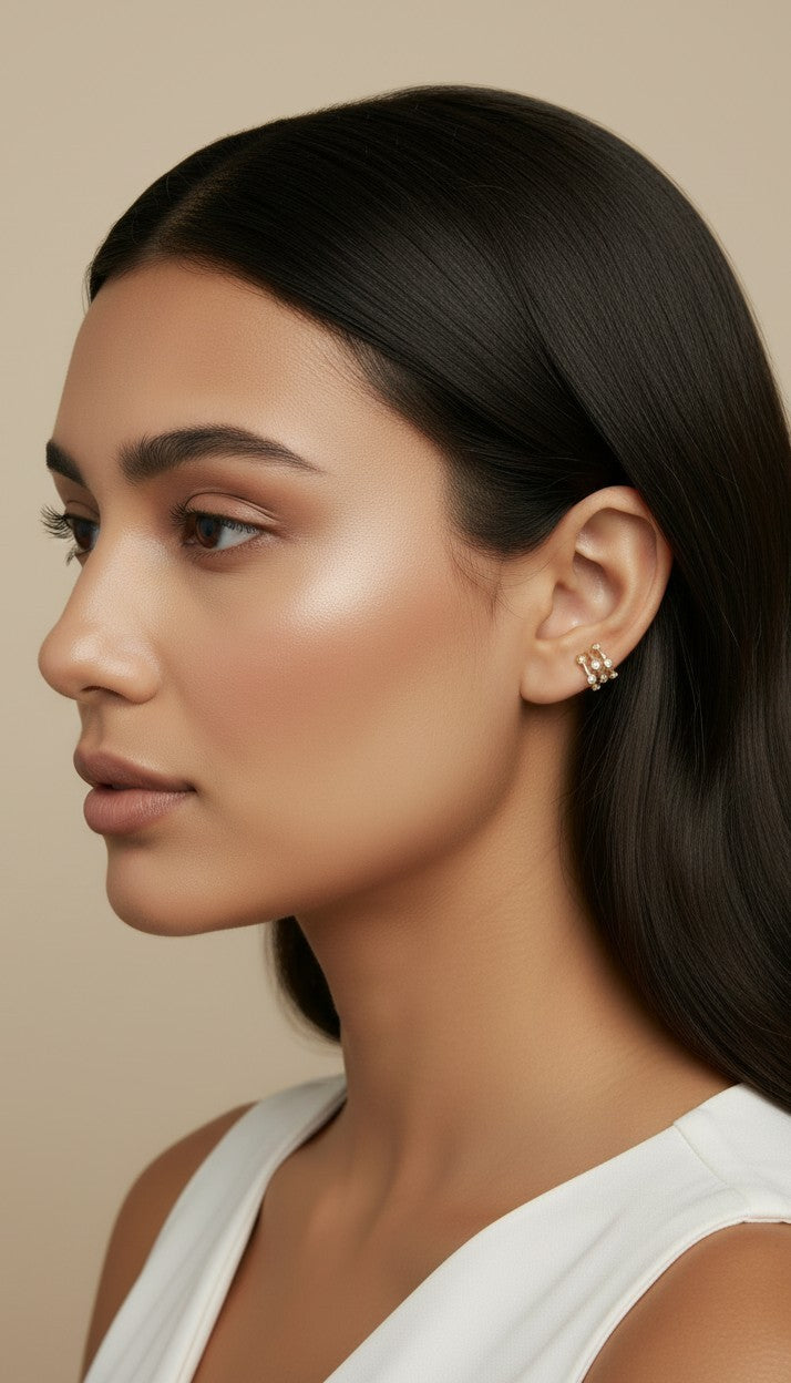 ✨ 18k Gold Filled 3-in-1 Bezel CZ Ear Cuff — Three Stones. One Cuff. No Piercing Required.