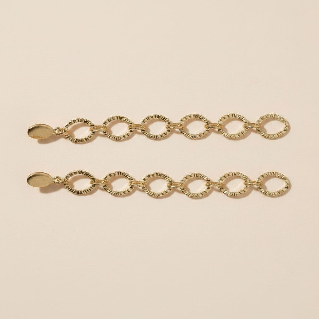 ✨ 18k Gold Filled 23mm Faceted Semi-Hoop Earrings — Every Angle Polished. The Bold Version.