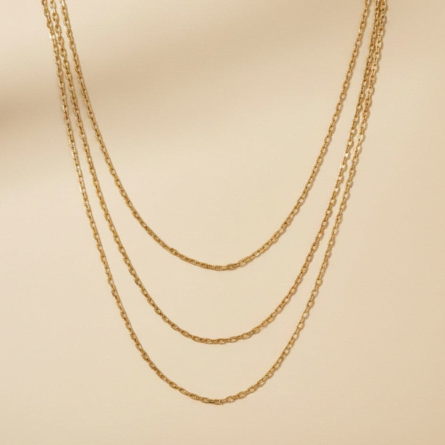 18k Gold Filled Diamond Cut Curb Chain — The Link That Catches Light From Every Angle. Four Lengths.