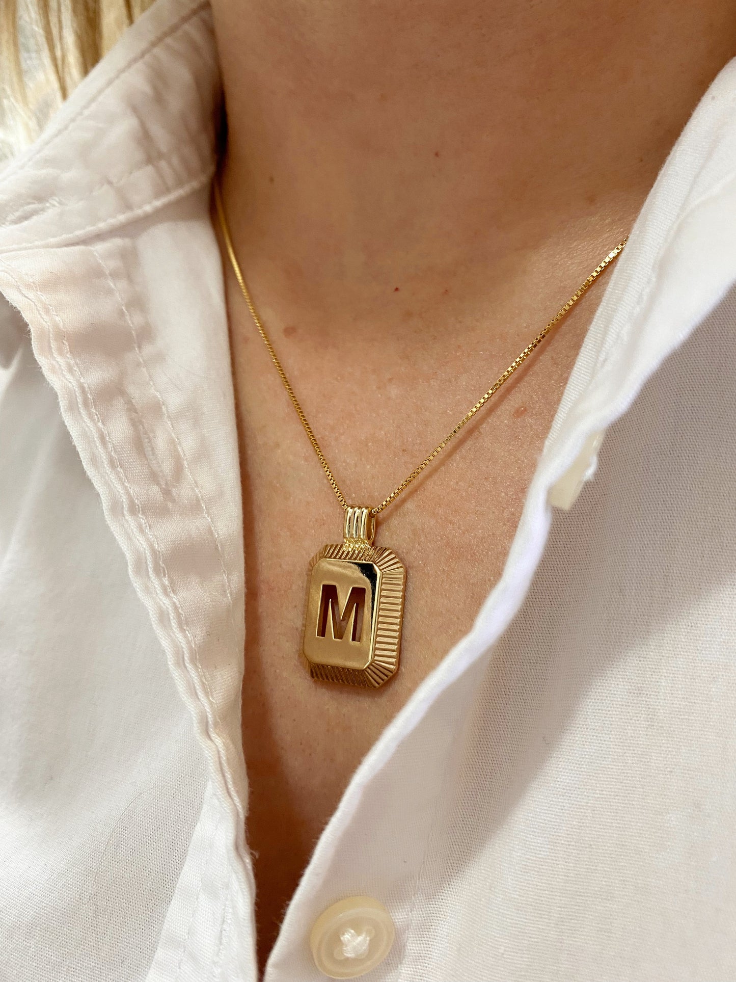 GoldFi 18k Gold Filled Initial Plate Pendant Letter M