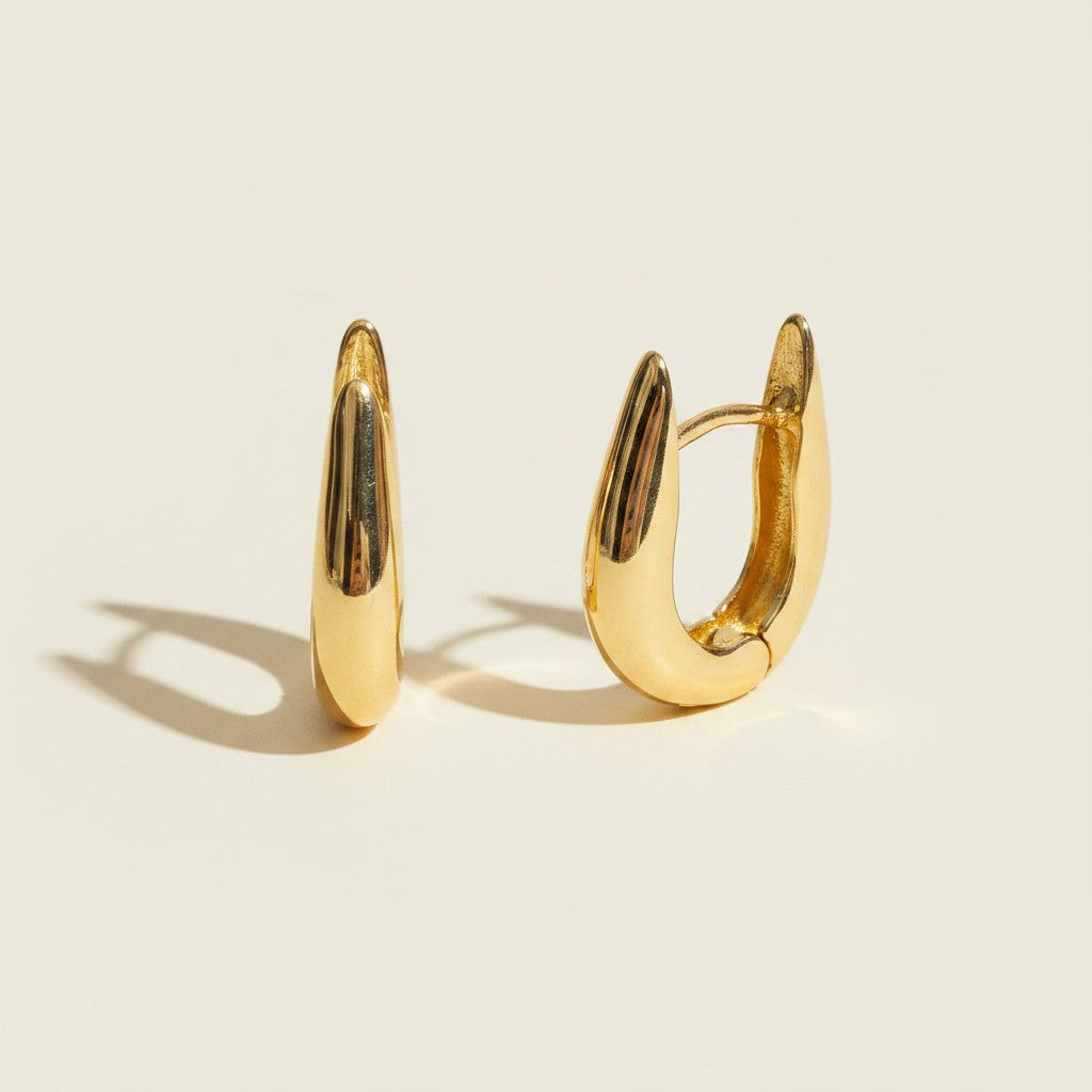 ✨ 18k Gold Filled U-Shape Clicker Hoop Earrings — The Hoop Reimagined. One Flat Edge Changes Everything.
