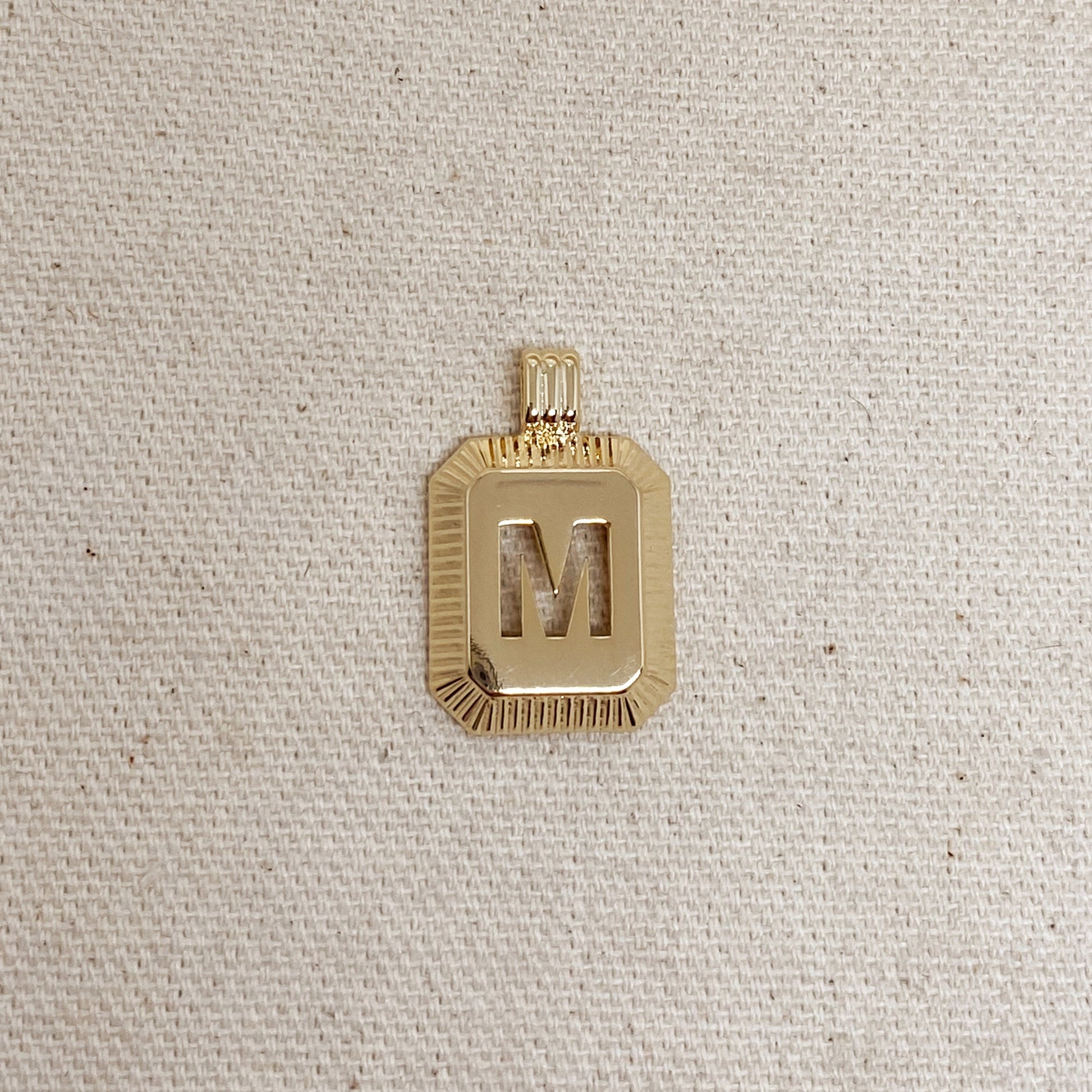 GoldFi 18k Gold Filled Initial Plate Pendant Letter M