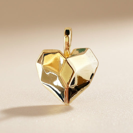 💛 18k Gold Filled Faceted Heart Pendant — The Heart That Catches the Light From Every Angle.
