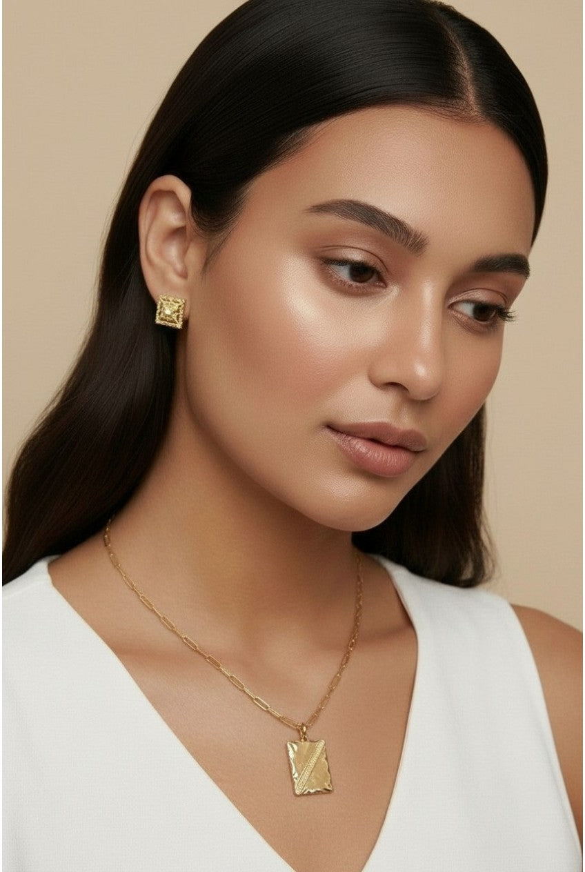 18k Gold Filled Tag Plate Pendant | Versatile Unisex Charm