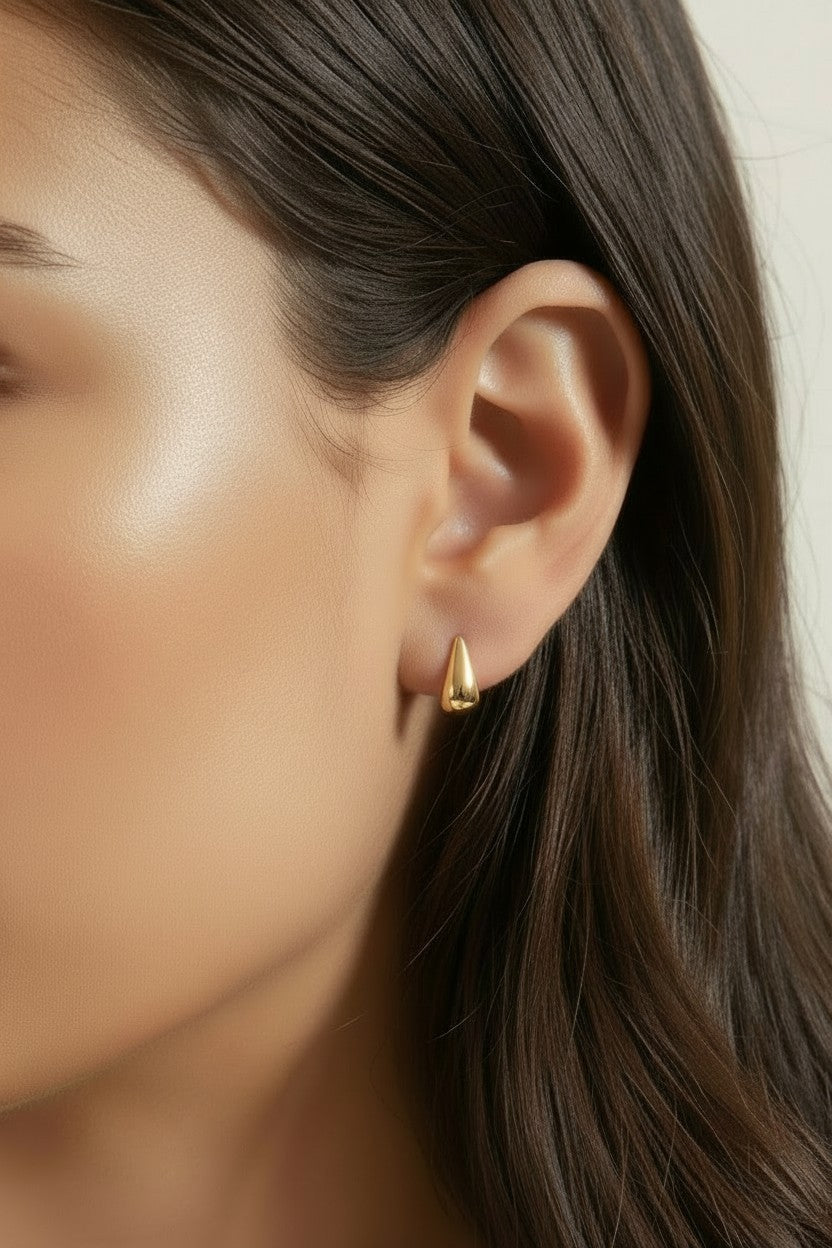 18k Gold Filled 12mm Teardrop Stud Earrings
