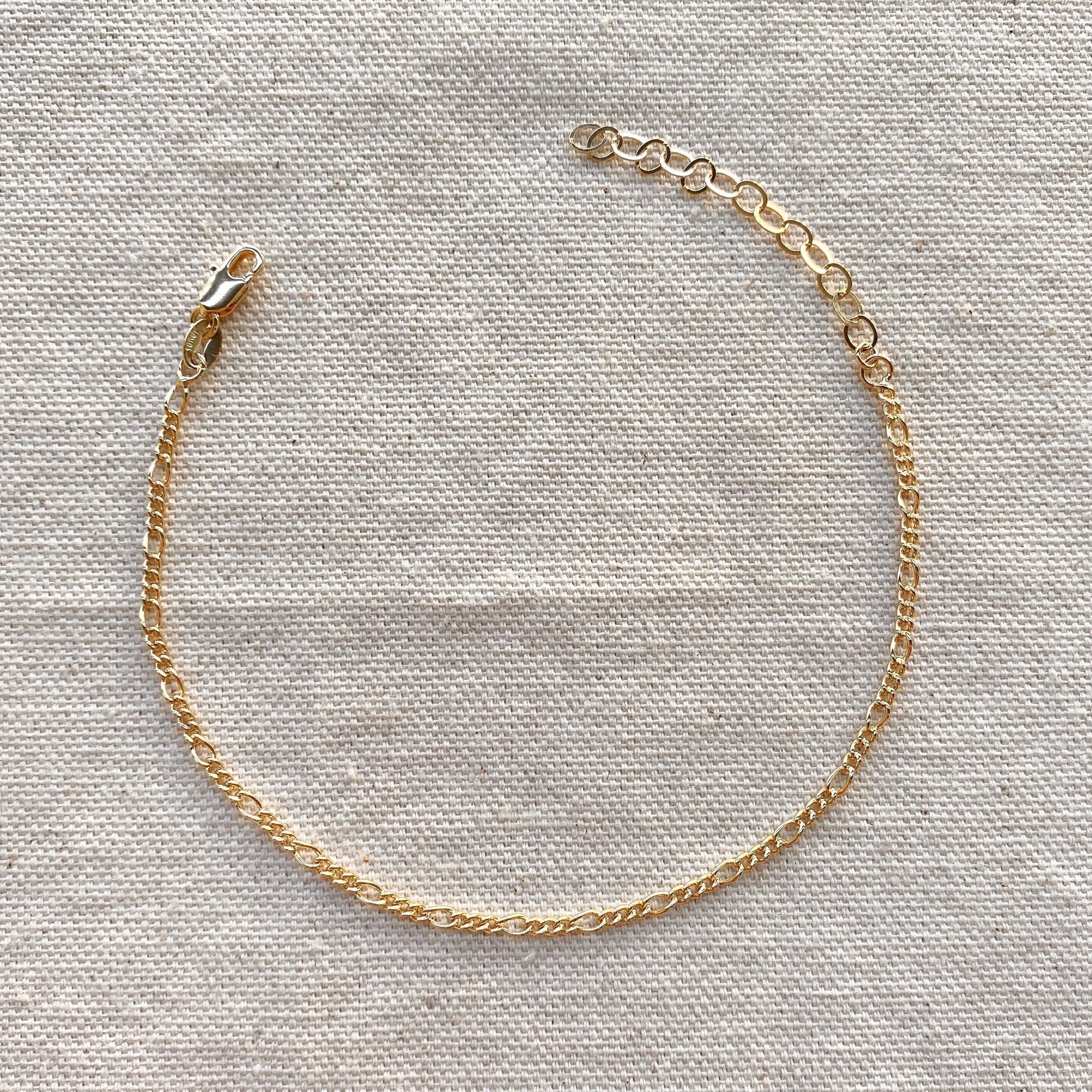 GoldFi 18k Gold Filled 2mm Rounded 3x1 Figaro Anklet