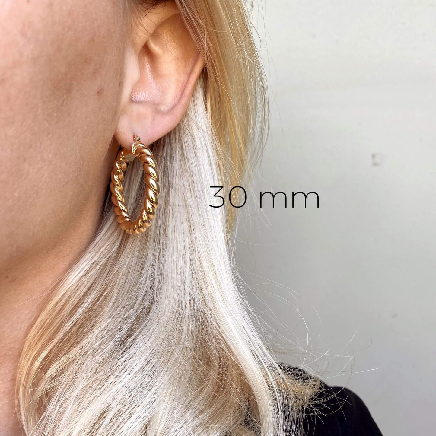 GoldFi 18k Gold Filled Twisted Tube Hoop Earrings - The Croissant Hoops