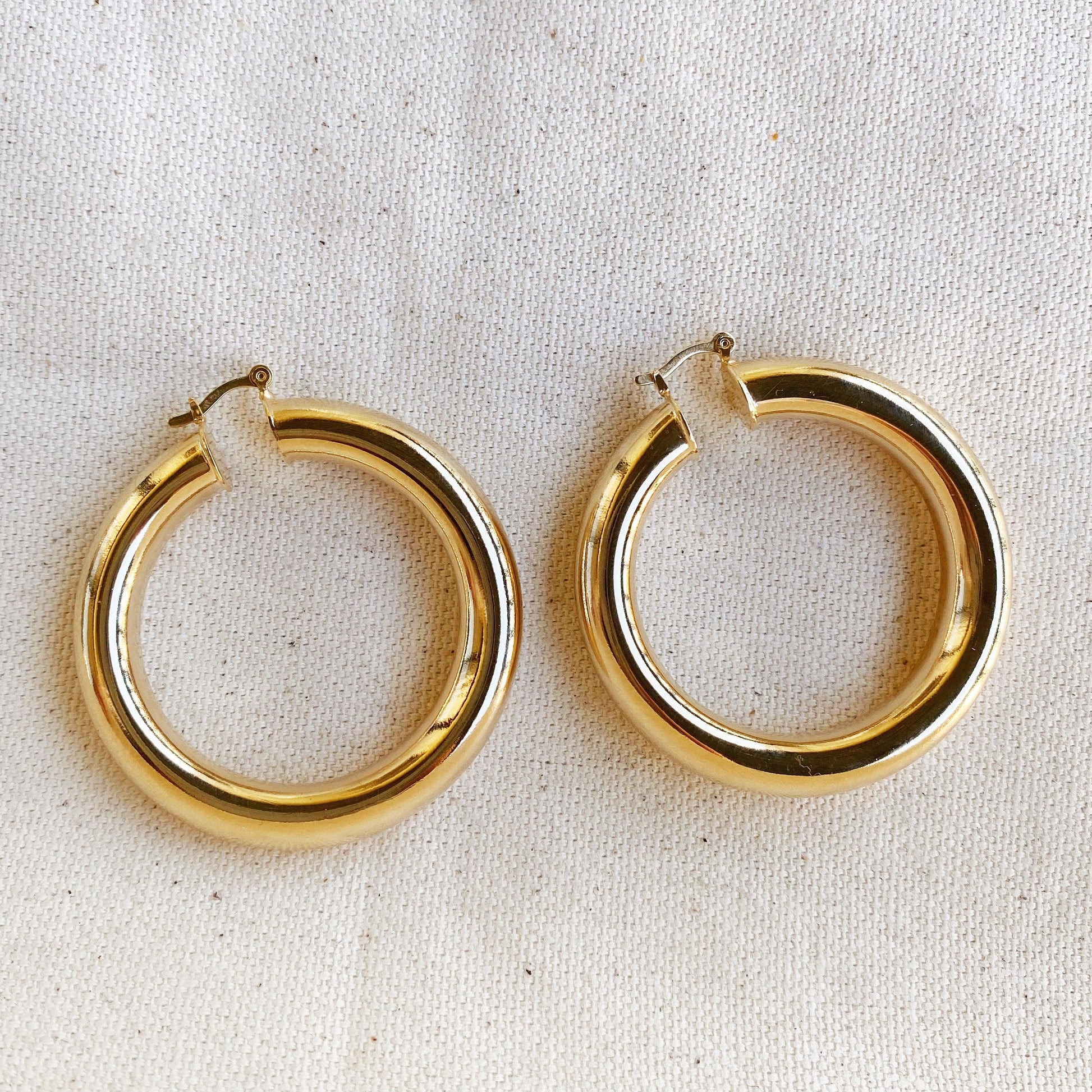 GoldFi Selena Design 18k Gold Filled Chunky Plain Tube Hoop Earrings