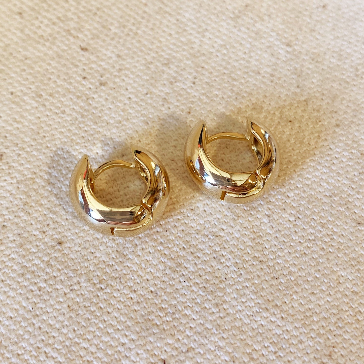 18k Gold Filled Rounded Chunky Clicker Hoop Earrings