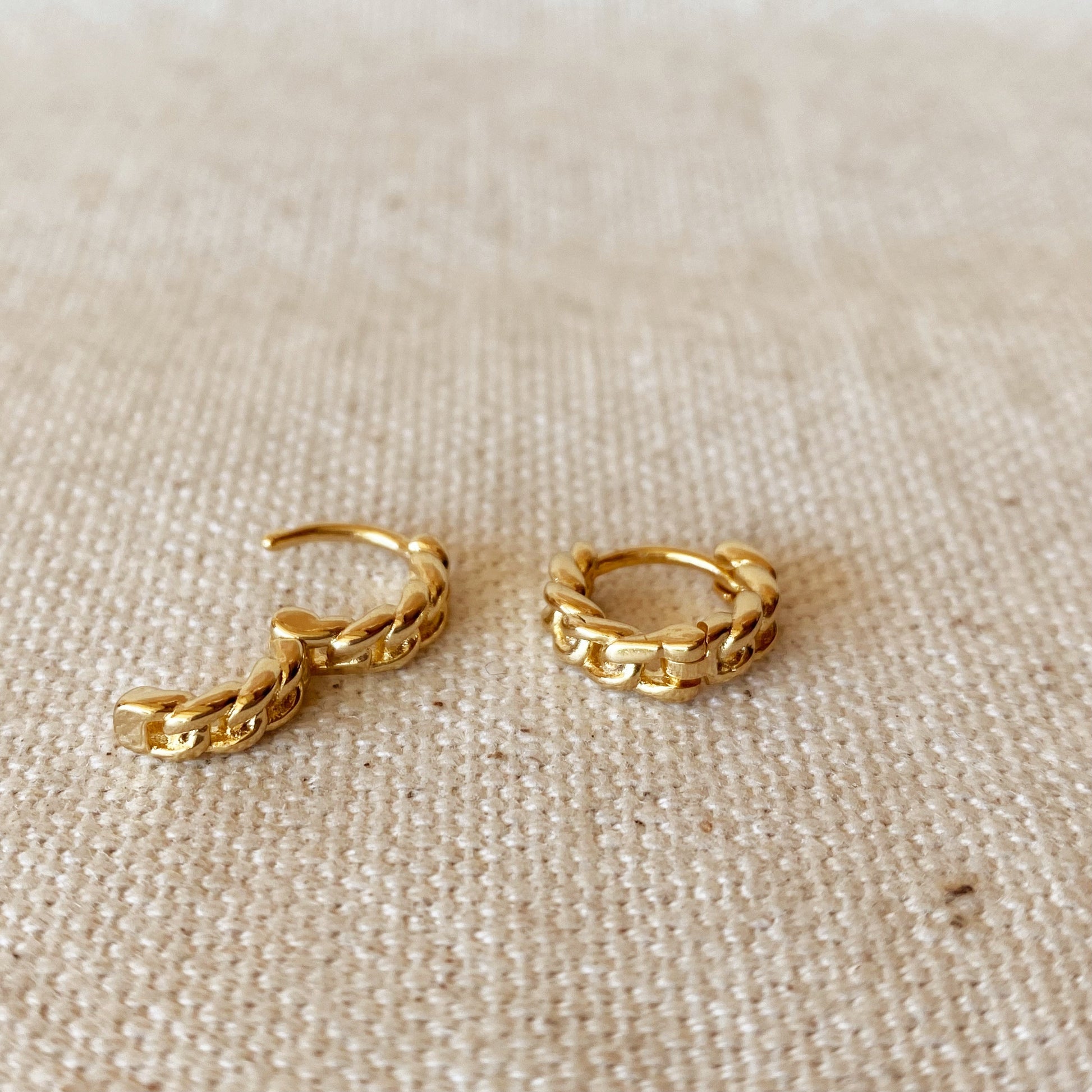 GoldFi 18k Gold Filled 2mm Cuban Chain Clicker Hoop Earring